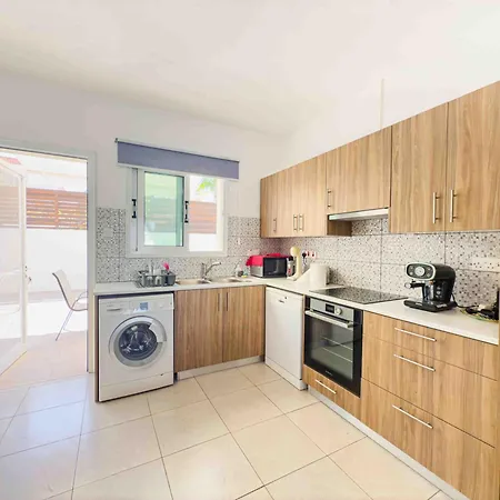 Rena - 3br Retreat Near Kalamies *