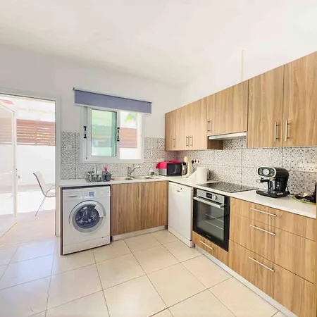 Rena - 3br Retreat Near Kalamies * 파라림니