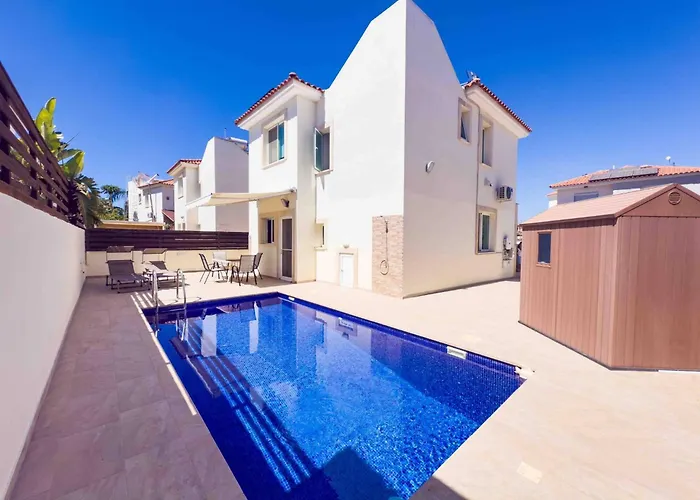 Rena - 3br Retreat Near Kalamies *