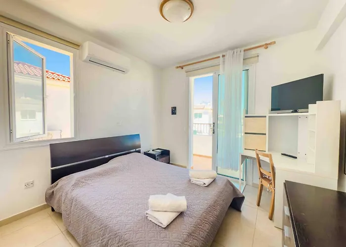 Willa Rena - 3br Retreat Near Kalamies