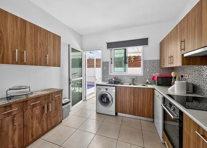 Rena - 3br Retreat Near Kalamies Willa *