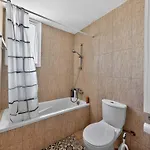 Rena - 3br Retreat Near Kalamies *