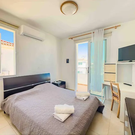 Villa Rena - 3br Retreat Near Kalamies