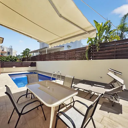 Villa Rena - 3br Retreat Near Kalamies